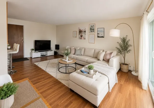 Homes for sale in Stoneham, MA | 64 Main St #45B, Stoneham, MA 02180 | MLS# 73540555