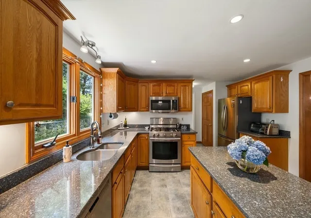 5th image of 77 Tadmuck Road, Westford, MA 01886 | MLS# 73556269
