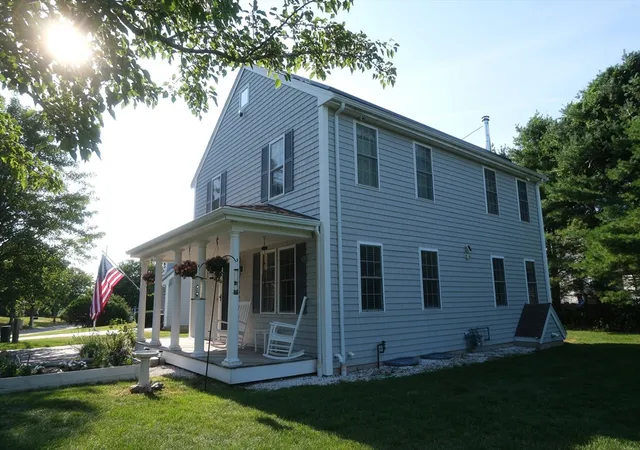 Photo 2 of Single family home for sale at 7 Bluestone Ter, East Sandwich, MA 02537 | MLS# 73550197 | Listing updated on 2026-09-15