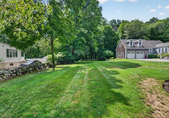 42nd image of 18 Mill St, North Reading, MA 01864 | MLS# 73560408