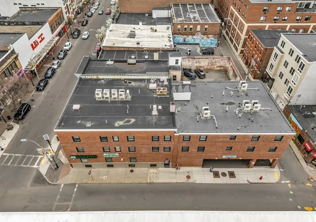 Listing Photo 5 - Condo for sale in building located at 267 Broadway, Chelsea, MA 02150