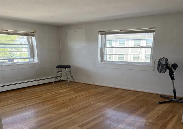 5th image of 1 Melbourne St, Boston, MA 02124
