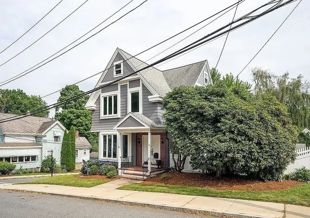 4th image of 32 Water St, Marlborough, MA 01752 | MLS# 73421389