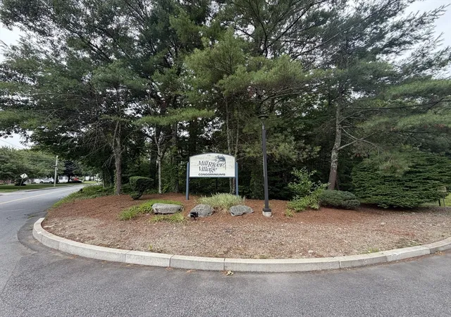 2nd image of 750 Whittenton St, Taunton, MA 02780