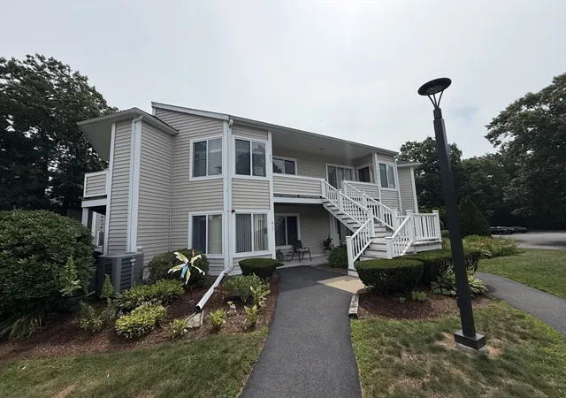 3rd image of 750 Whittenton St #422, Taunton, MA 02780 | MLS# 73556865