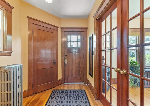 Photo 3 of Single family home for sale at 47 Water St, Winchester, MA 01890 | MLS# 73549935 | Listing updated on 2026-09-15