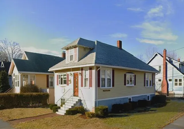 1st image of 204 Main Street, Melrose, MA 02176 | MLS# 73547157