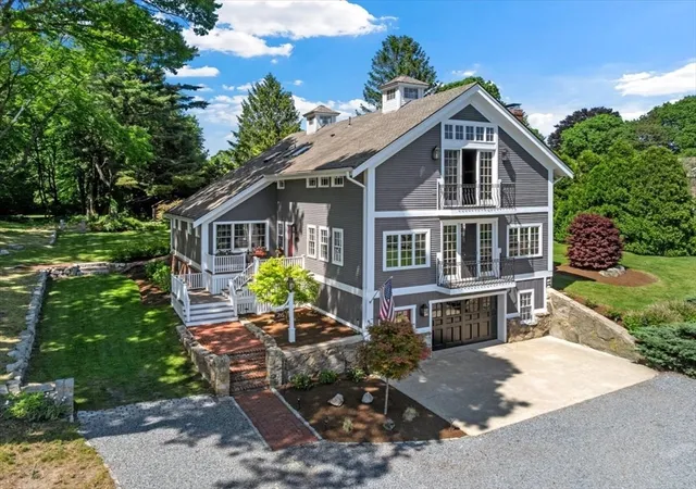 1st image of 26 Neal Gate St, Scituate, MA 02066 | MLS# 73530448