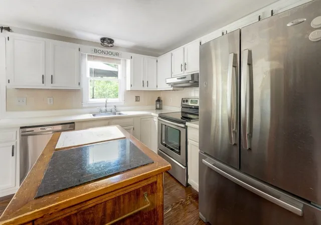 Homes for sale in East Taunton, MA | 50 Wellesley Circle #50, East Taunton, MA 02718 | MLS# 73536108