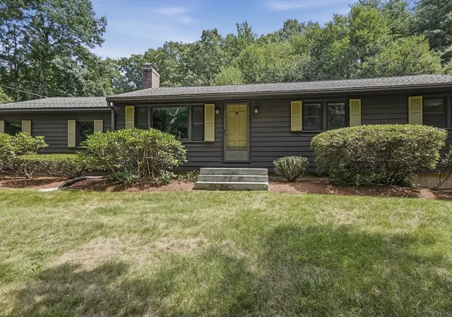 Photo 1 of Sale Pending at 9 Conestoga Rd, Chelmsford, MA 01824 | MLS# 73562860 | Listing updated on 2026-09-02