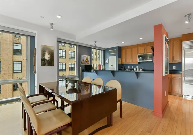 Listing Photo 5 - Condo for sale in Folio Boston located at 80 Broad, Boston, MA 02110 - Unit #PH1202