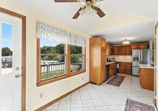 Photo 3 of Sale Pending at 1251 Shawsheen St, Tewksbury, MA 01876 | MLS# 73568394 | Listing updated on 2026-09-29