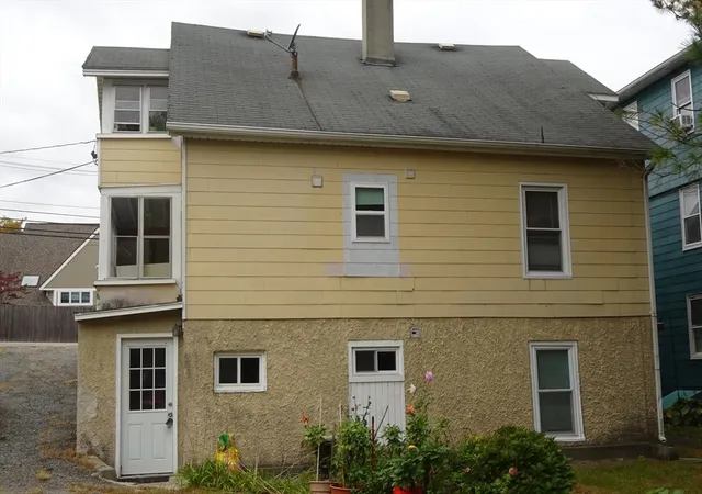 2nd image of 73 S Quinsigamond Ave, Shrewsbury, MA 01545 | MLS# 73447631