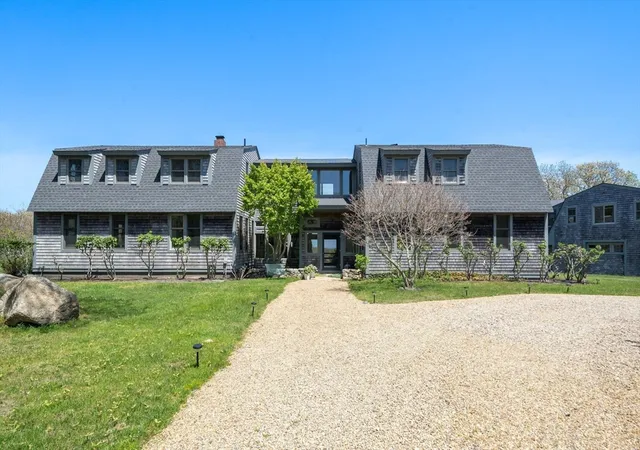 Photo 2 of Mansion for sale at 19 Locust Ln, Aquinnah, MA 02535 | MLS# 73526631 | Listing updated on 2026-09-06