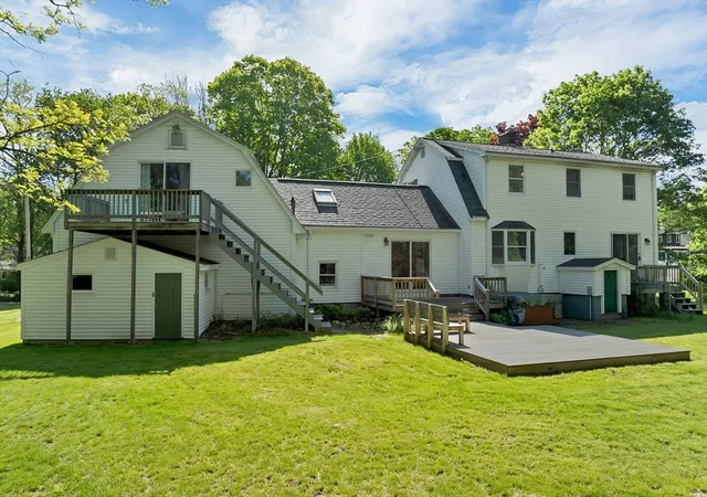 3rd image of 1 Muddy Pond, Kensington, NH 03833 | MLS# 73545355