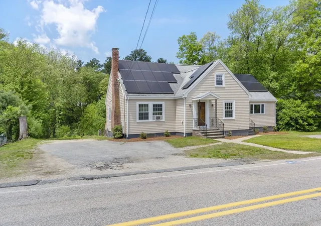 Homes for sale in Bellingham, MA | 238 Lake St, Bellingham, MA 02019 | MLS# 73525934