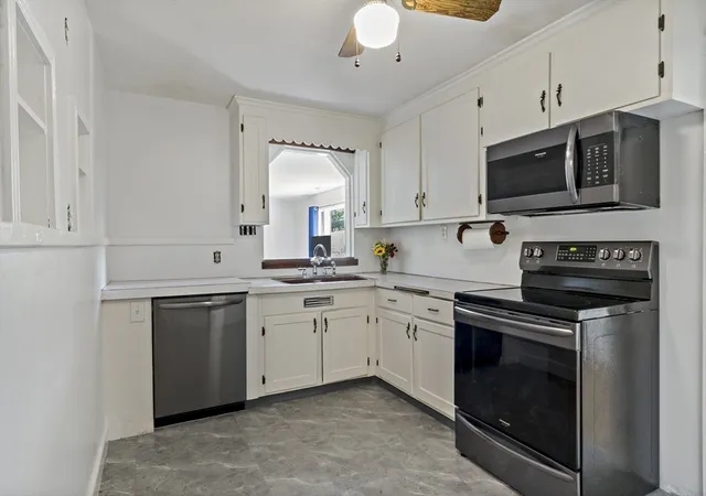 Homes for sale in Bellingham, MA | 238 Lake St, Bellingham, MA 02019 | MLS# 73525934