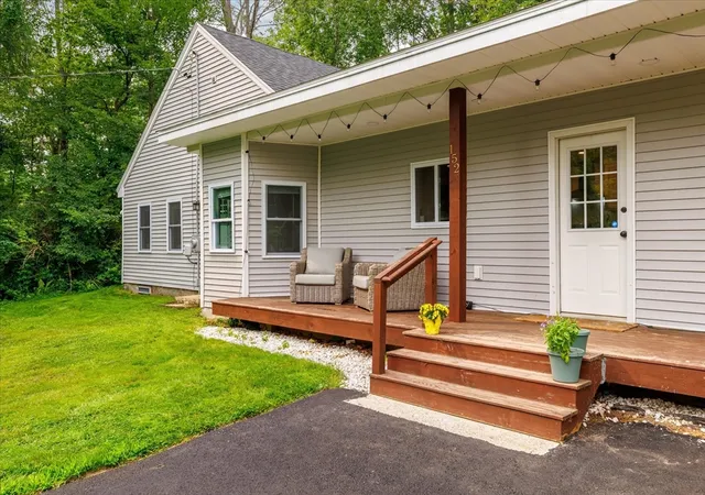 Photo 2 of Sale Pending at 152 N Main St, Templeton, MA 01468 | MLS# 73549850 | Listing updated on 2026-08-21