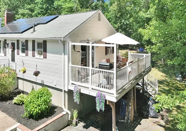 Homes for sale in Randolph, MA | 20 Madison Ave, Randolph, MA 02368 | MLS# 73533583