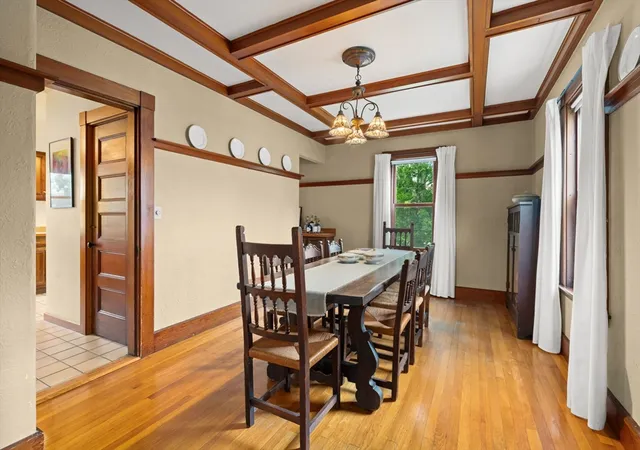 Photo 2 of Sale Pending at 165 E Lothrop St, Beverly, MA 01915 | MLS# 73565853 | Listing updated on 2026-10-17