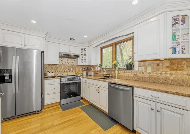 Homes for sale in Stoughton, MA | 881 Pleasant St, Stoughton, MA 02072 | MLS# 73517775