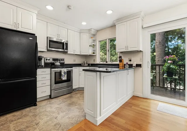 Homes for sale in Woburn, MA | 305 Salem St #312, Woburn, MA 01801 | MLS# 73542266