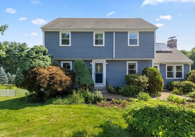 Photo 1 of Single family home for sale at 515 Prospect St, West Boylston, MA 01583 | MLS# 73564493 | Listing updated on 2026-09-18