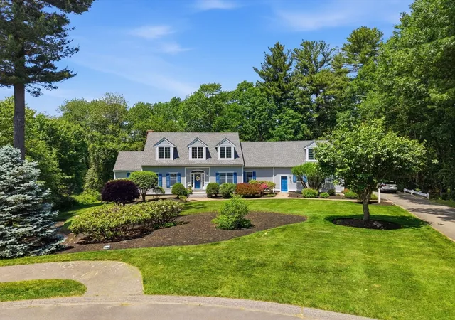Photo 2 of Single family home for sale at 15 Erin Way, Middleton, MA 01949 | MLS# 73533705 | Listing updated on 2026-08-22
