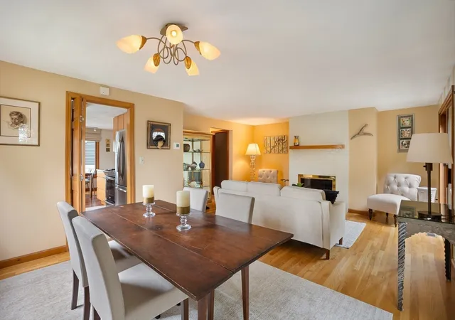 3rd image of 76 Grv St, Belmont, MA 02150