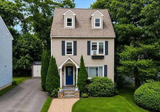 1st image of 14 Loyola Cir, West Roxbury, MA 02132 | MLS# 73557643