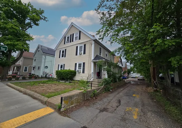 Homes for sale in Newton, MA | 236 238 Adams St, Newton, MA 02458 | MLS# 73523315