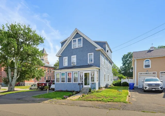 3rd image of 23 Vernon Street, Taunton, MA 02780 | MLS# 73548164