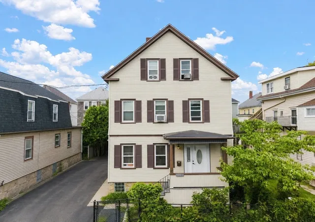 2nd image of 21 Salisbury St, New Bedford, MA 02744 | MLS# 73565656