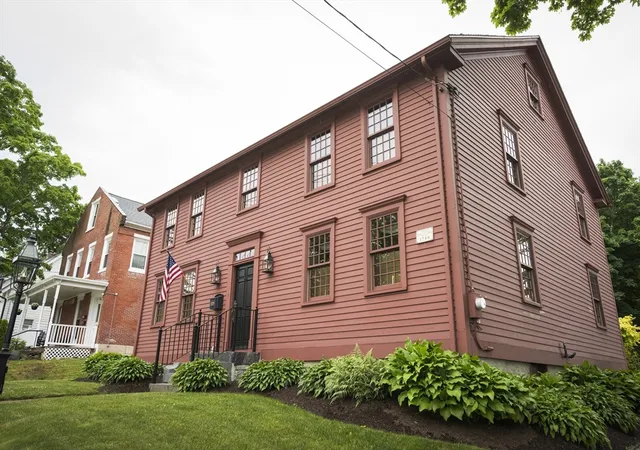 Photo 1 of Single family home for sale at 1029 Main St, Leicester, MA 01524 | MLS# 73542275 | Listing updated on 2026-09-14