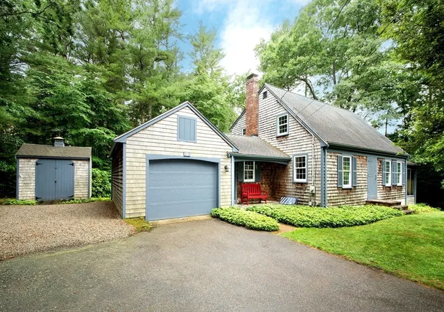 Homes for sale in Duxbury, MA | 42 Dana Court, Duxbury, MA 02332 | MLS# 73546609