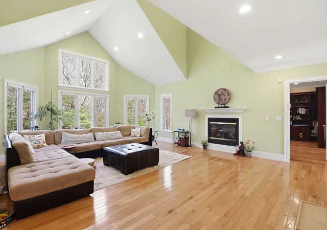 2nd image of 50 Yorkshire Rd, Dover, MA 02030 | MLS# 73516854