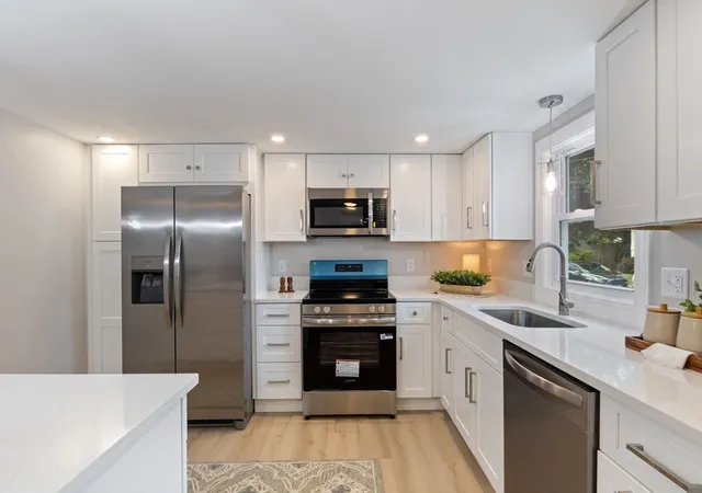 2nd image of 3 Greystone Road, Merrimac, MA 01860 | MLS# 73535792