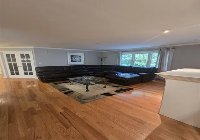 Homes for sale in Beverly, MA | 501 Cabot St #2, Beverly, MA 01915 | MLS# 73522460