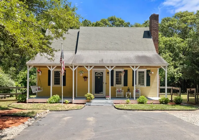 1st image of 119 Hayway Rd, Falmouth, MA 02536 | MLS# 73554014
