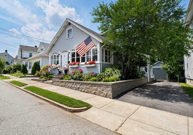 Photo 3 of Sale Pending at 20 Carle Rd, Quincy, MA 02170 | MLS# 73563741 | Listing updated on 2026-08-26