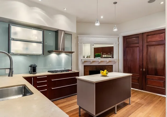 Listing Photo 5 - Condo for sale in building located at 37 Bay State, Boston, MA 02215 - Unit #3