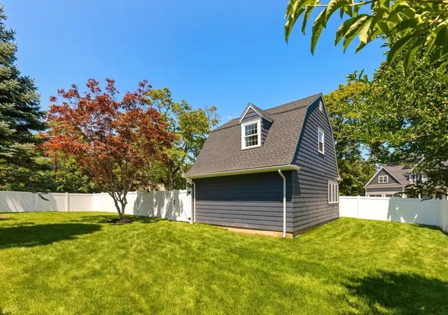 Photo 3 of Single family home for sale at 1 Town Way, Winchester, MA 01890 | MLS# 73555777 | Listing updated on 2026-09-12
