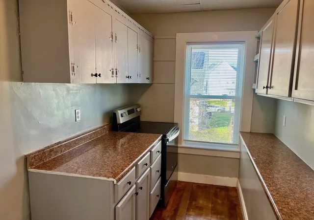 5th image of 88 Weston St, Brockton, MA 02301 | MLS# 73516824