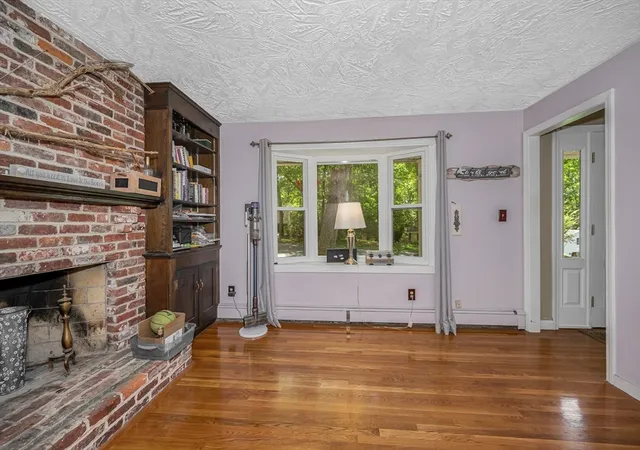 Homes for sale in North Grafton, MA | 49 Countryside Rd, North Grafton, MA 01536 | MLS# 73527375