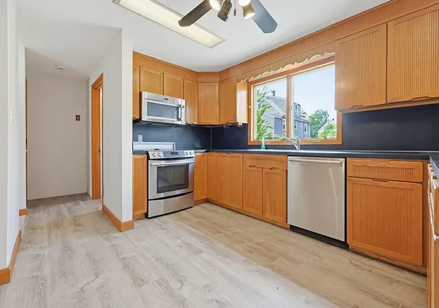 3rd image of 20-22 Cyril St, Quincy, MA 02169 | MLS# 73520065