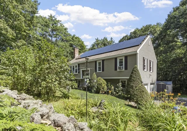 3rd image of 109 Hale Rd, Hubbardston, MA 01452 | MLS# 73559644