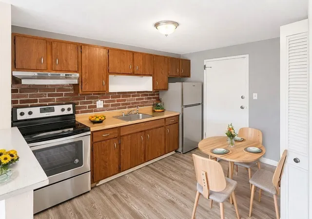 2nd image of 150 Second St, Framingham, MA 01702