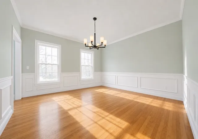 5th image of 20 Coolidge Ave, Norwood, MA 02062 | MLS# 73555797