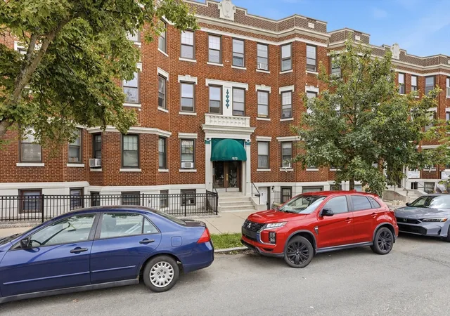 1st image of 1572 Commonwealth Ave #6, Boston, MA 02135 | MLS# 73567662