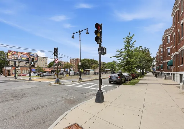 2nd image of 1572 Commonwealth Ave, Boston, MA 02135